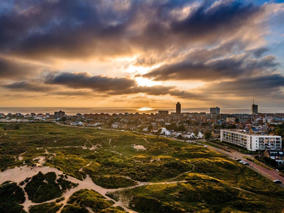 Beach Studio 35 With Private Parking Zandvoort Exterior foto